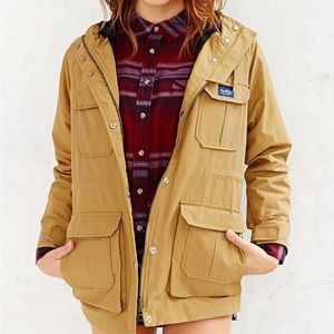 Penfield Madewell Tan Hooded Jacket with 6 Pockets and Drawstring Waist